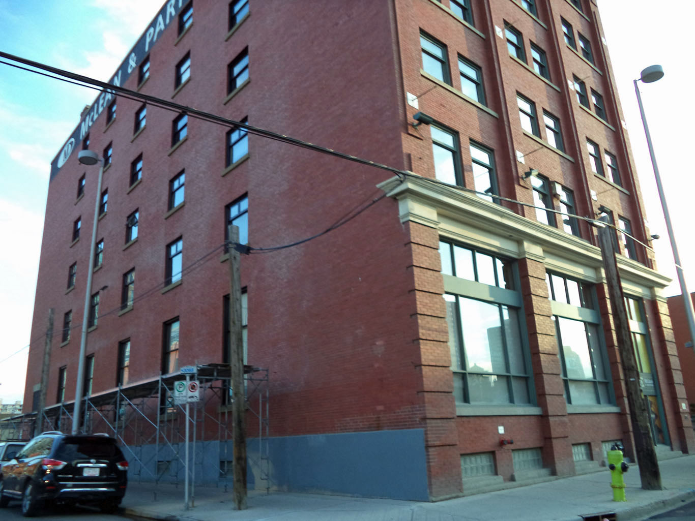 CWB Wealth - 801 10th